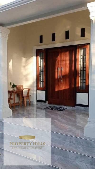 Best Price Villa Private Garden and Roof 204 sqm 5 Bedrooms Best Installment Period Compound Wall to Wall with Madinaty