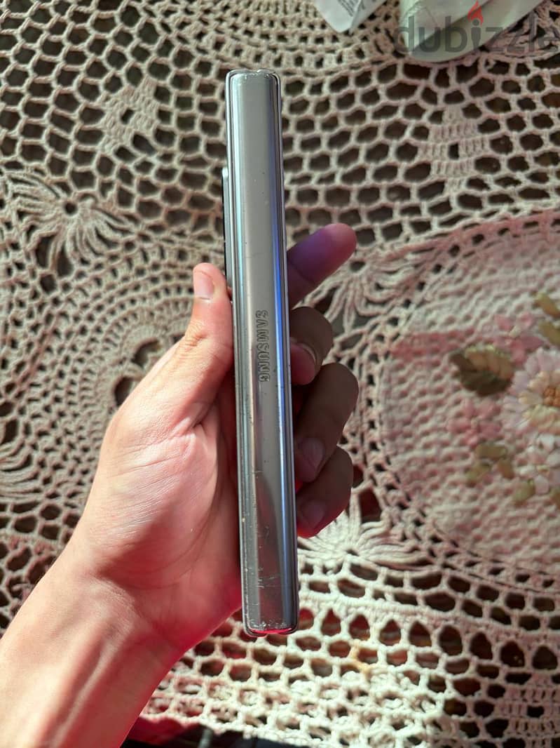 Samsung Z Fold 3 2
