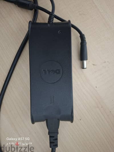 شاحن لاب توب.   Dell 19.5 v. 4.6a.