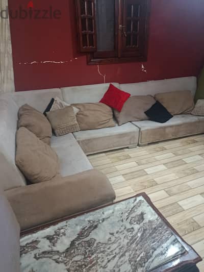 3كنب ركنه  ب ترابيز بي 7الف تحتاجه ارضيه