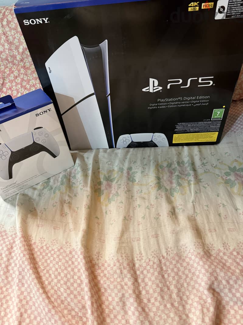 Playstation 5 slim digital 1TB 2