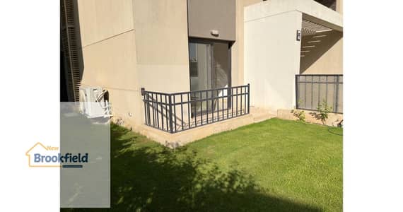 شقه للايجار ارضى بحديقه فى كمبوند فيفث سكوير المراسم بجوار شارع التسعين ومحور بن زايد القاهرة الجديدة Garden Apartment for Rent in Fifth Square