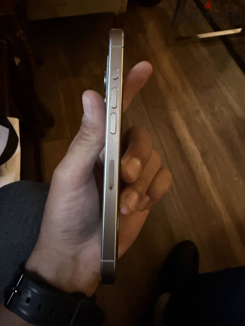 Apple - iPhone 15 Pro zero like new 1