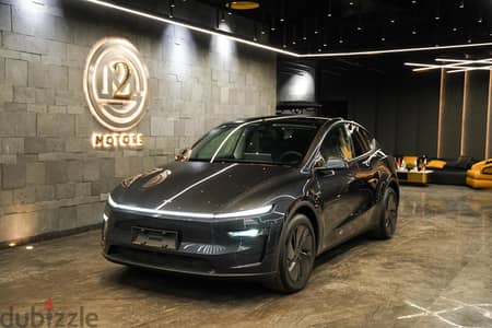 Tesla Model Y 2025
