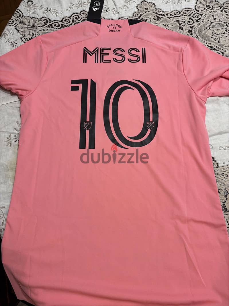 Adidas 1