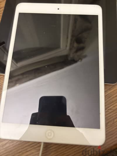 Used iPad Air 2013 with box
