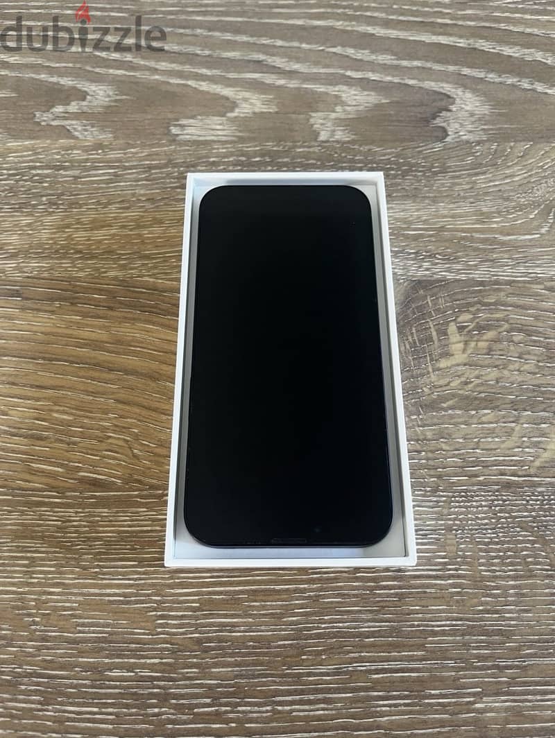 Apple - iPhone 13 1