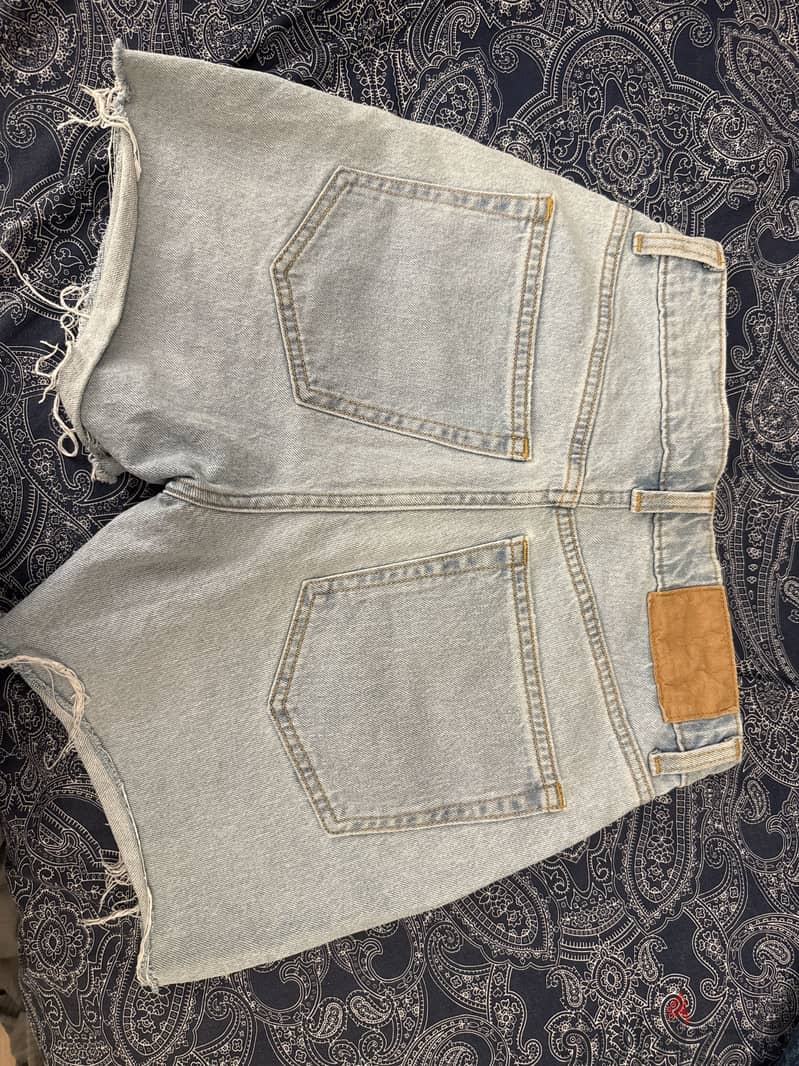 H&m shorts used 1