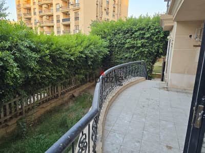 شقة للبيع 169 متر بجاردن 74 متر قريبه من السوق الشرقي وبوابة 24 تشطيبات الشركة طلعتب مصطفي في المرحلة التامنة الرحاب 2 Phase 8 Al Rehab 2