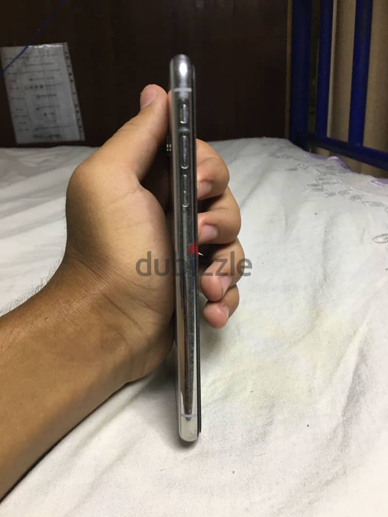 Apple - iPhone X 2