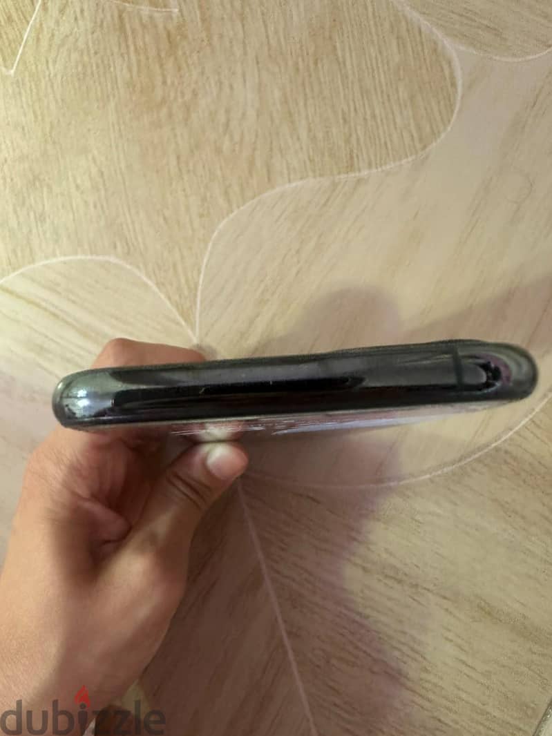 Apple - iPhone 11 Pro 8