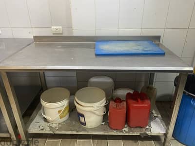 2 تربيزة خدمة