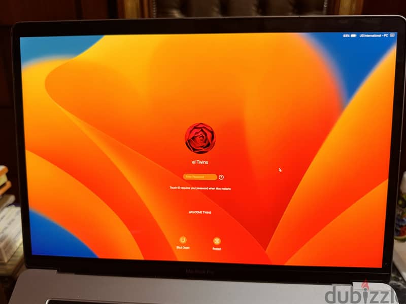 Mac book pro 2017 4