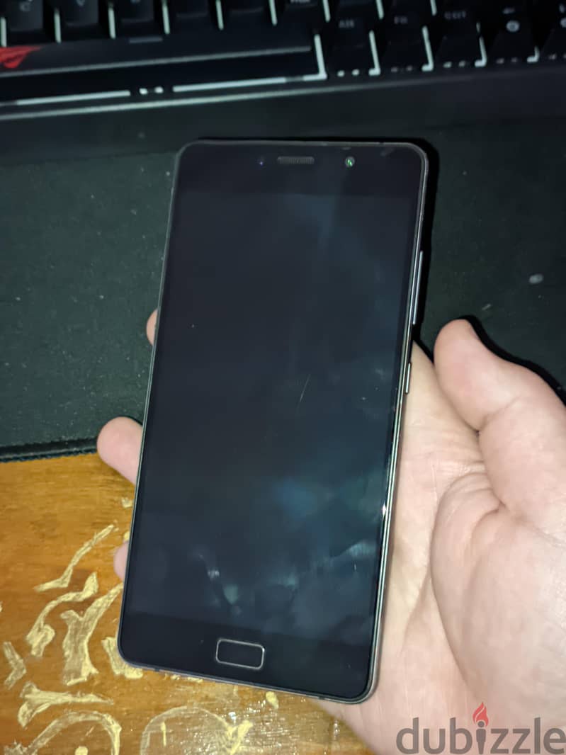 Lenovo P2 1