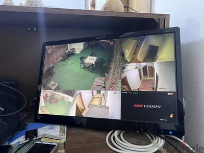 شاشة كمبيوتر PLANAR 24 بوصة WUXGA 1920×1200 بحالة ممتاز