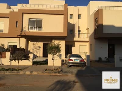 تاون هاوس رائع للبيع جراند هايتس
