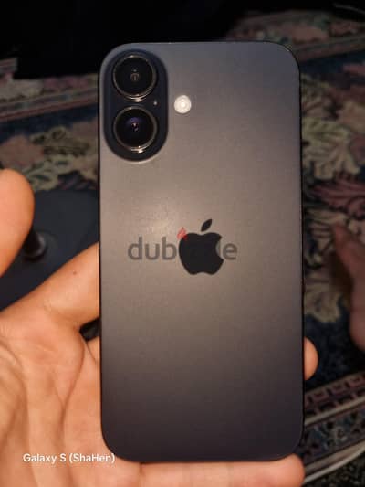 آبل - آيفون 16