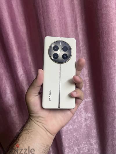 Realme 12 Pro