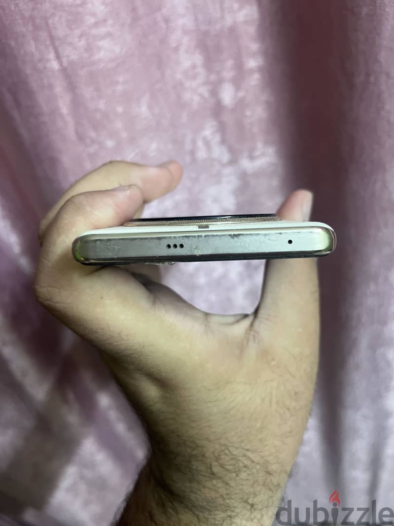 Realme 12 Pro 3