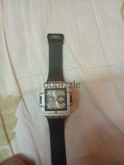 ساعه هوبلت للبيع استعمال مره واحده فقط
