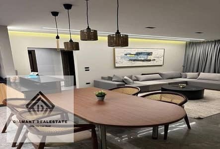 ادفع 112الف فقط وامتلك شقه 3غرف بحري بسعر لقطه وبالتقسيط علي 12سنه بجوار اكبر منطقه خدمات باR8 ومطار العاصمه الدولي