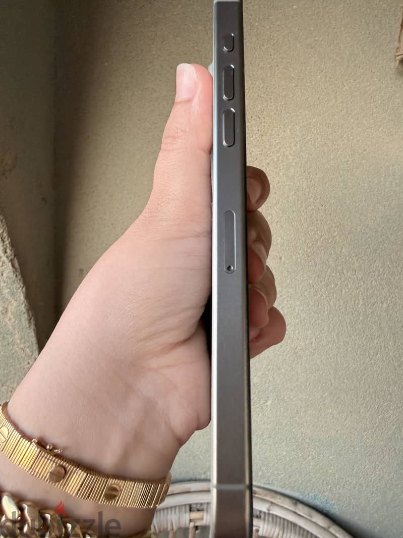 Apple - iPhone 15 Pro Max 4
