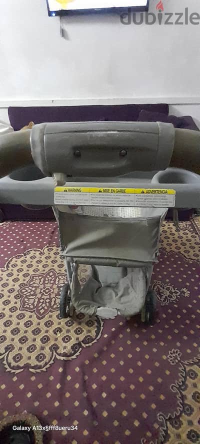 عربه اطفال بحاله ممتازه