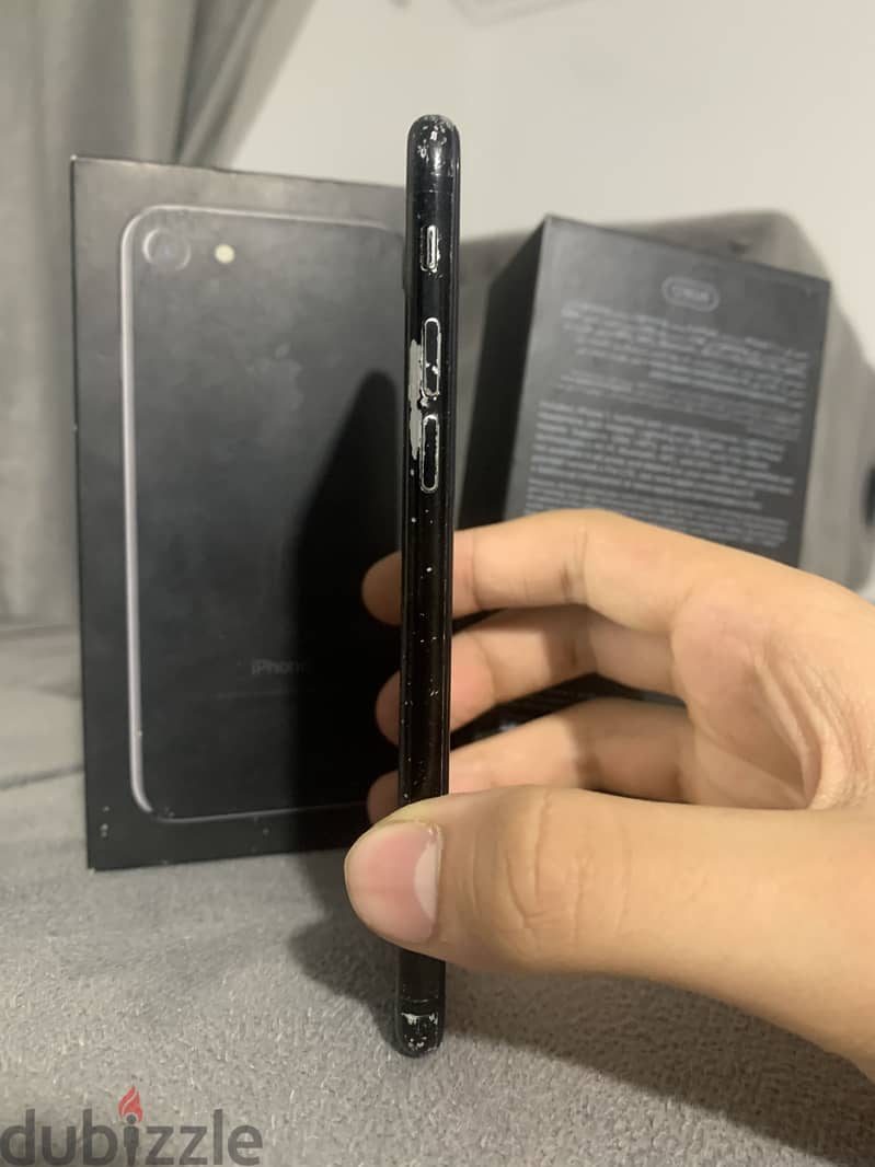 iPhone 7 3