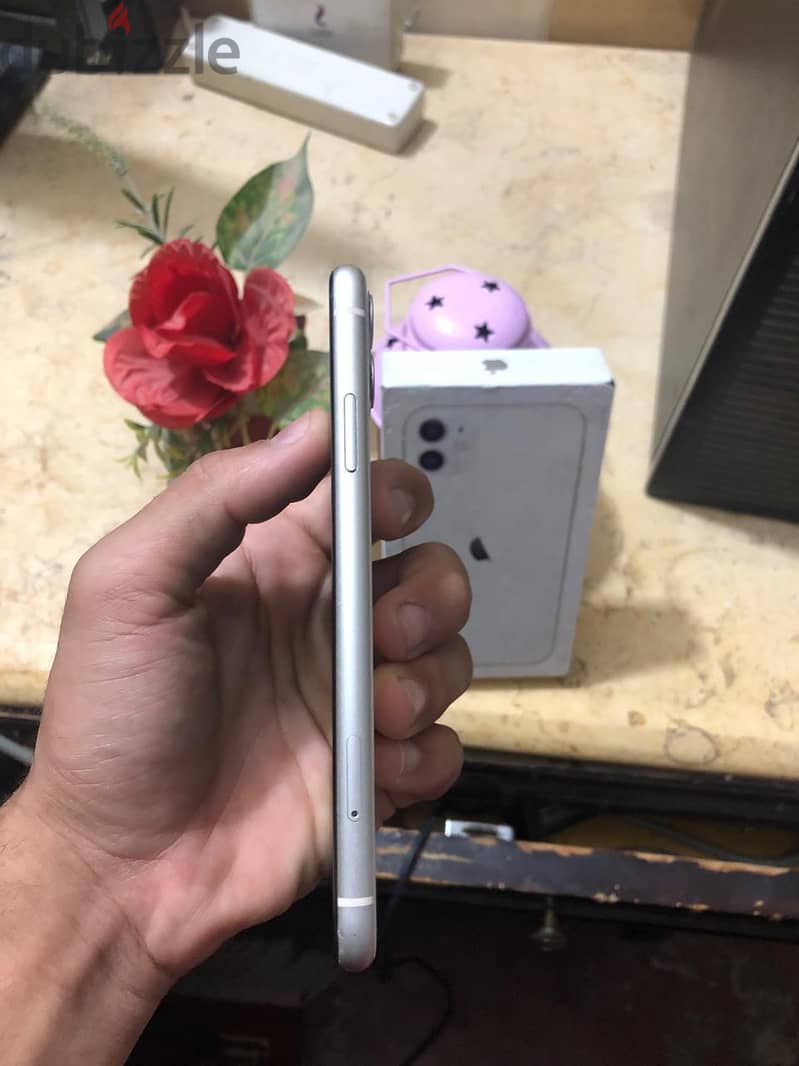 iphone 11 4