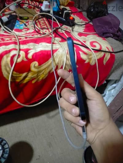 آبل - آيفون 13