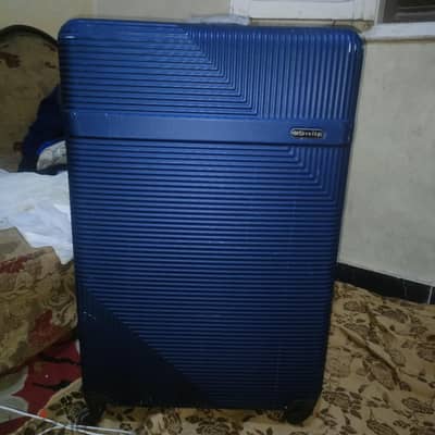 شنطه سفر كبيره نظيفه جدا