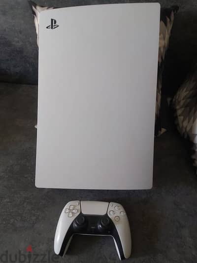 جهاز بلايستيشن ٥ بحاله الجديد لم يستخدمPlaystation 5. like new