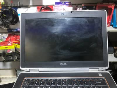 لاب dell للبيع الموصفات تحت