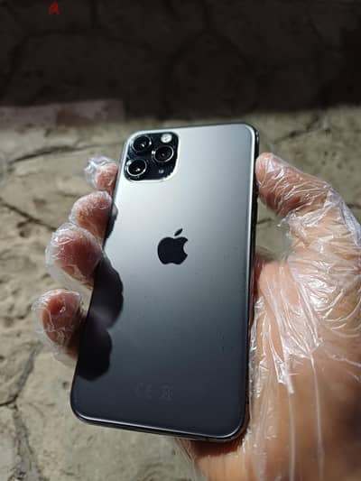 Apple - iPhone 11 Pro
