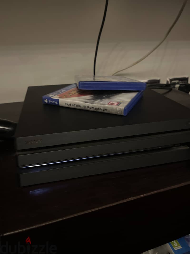 Ps4 pro 4