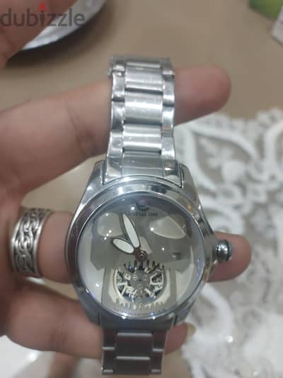 ساعه special حالة جديده ممتازه