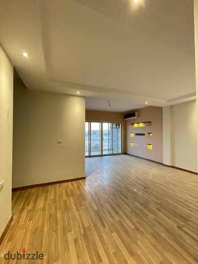 Apartment for rent in Sheikh Zayed Compound The Address Kitchen and Air Conditioners Excellent Price