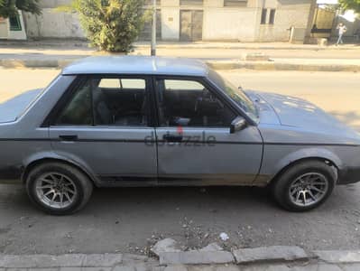 مازدا 323 1982