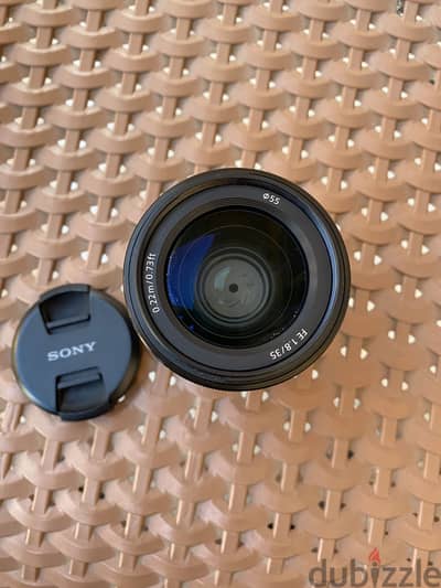 Sony FE 35mm f/1.8