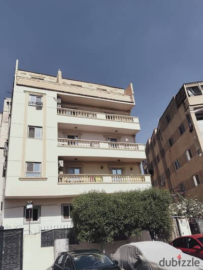 Rooftop apartment finished and ready in the 16th neighborhood of Sheikh Zayed, with an elevator, 160 meters at a very attractive price of 4,300,000