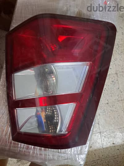 فانوس خلفي اصلي  جرانظ شيروكي