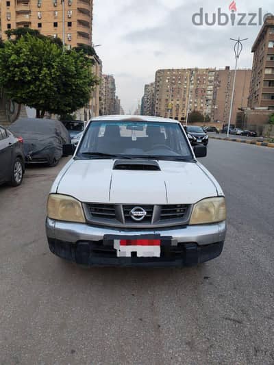 للبيع: نيسان دبل كابينة موديل 2015 – حالة ممتازه ما شاء الله