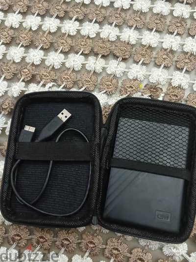 external hard disk 4 T. b هارد خارجي ٤ تيرا ويسترن ديجيتال