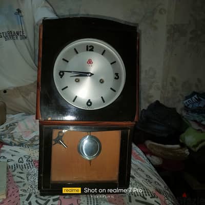 ساعه حائط
