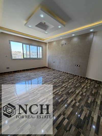 **للإيجار | شقة مميزة في The Square – القاهرة الجديدة**  استمتع بأسلوب حياة هادئ ومريح داخل **The Square Compound**، أحد المشروعات السكنية المميزة
