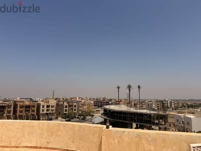 من المالك مباشراً روف للبيع