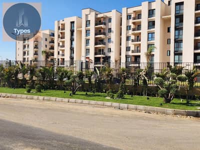 للبيع ريسيل شقة استلام فوري 140متر تشطيب كامل فيو مفتوح لاندسكيب واجهه بحري دور تاني باسانسير وموقع مميز بكمبوند بلس جيت Bliss gate بالشيخ زايد Zayed