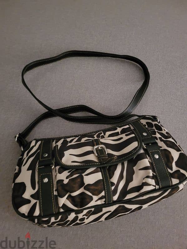 shoulder and Cross bag 1