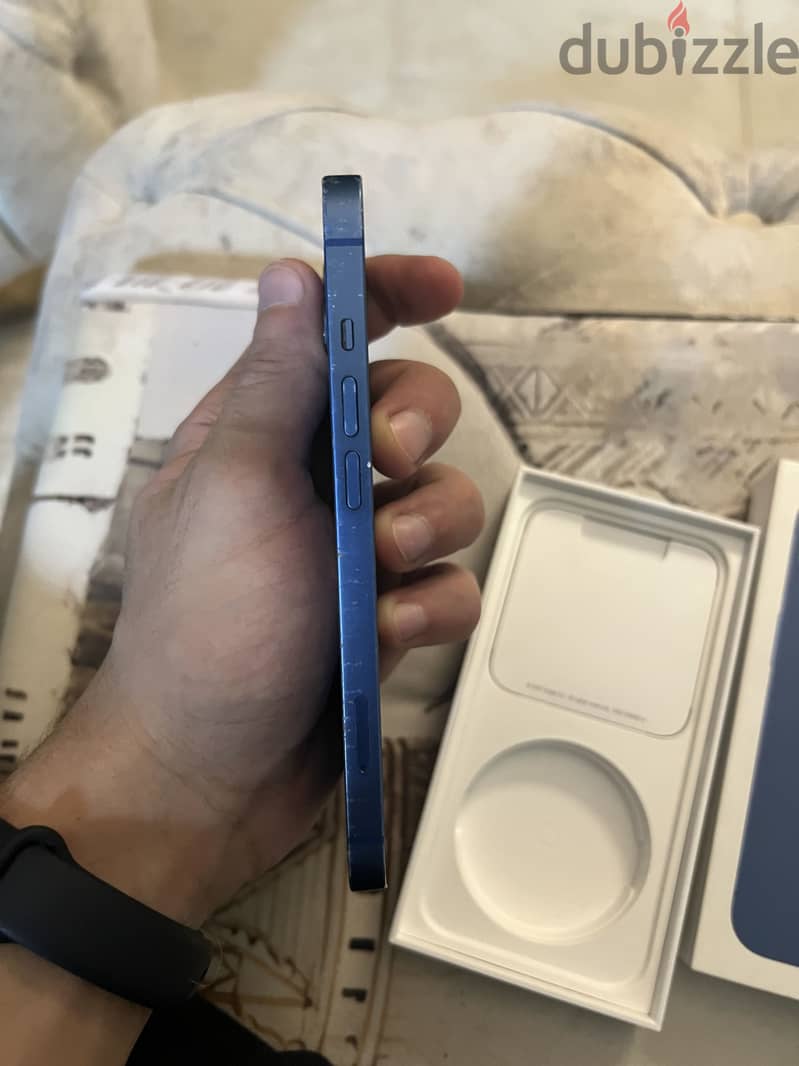 Apple - iPhone 13 5