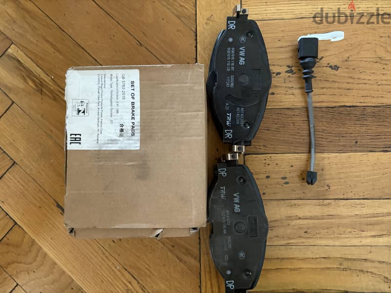Original front brake pad 1
